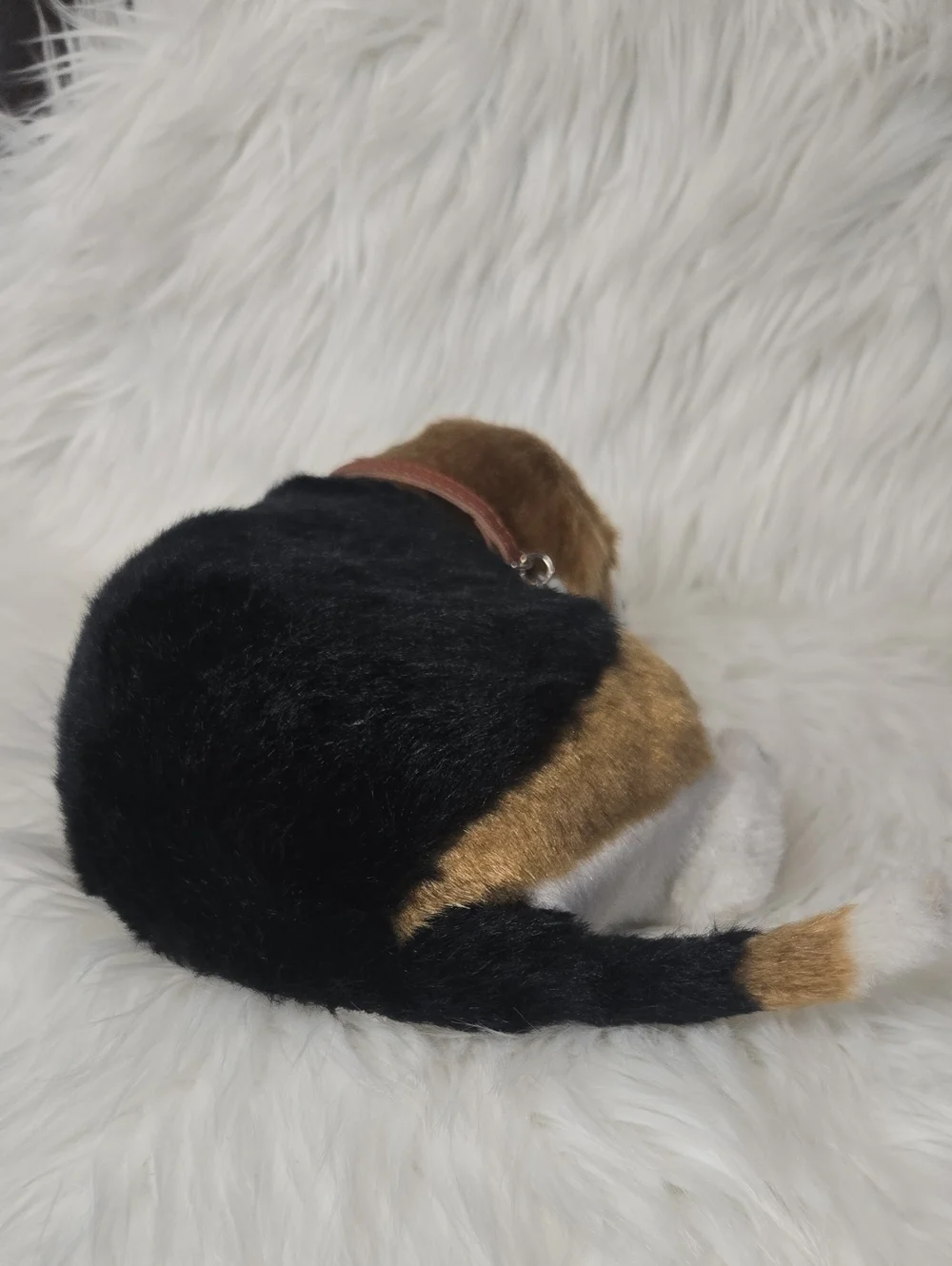 Perfect Petzzz Beagle Breathing Realistic Sleeping Pet Puppy Dog